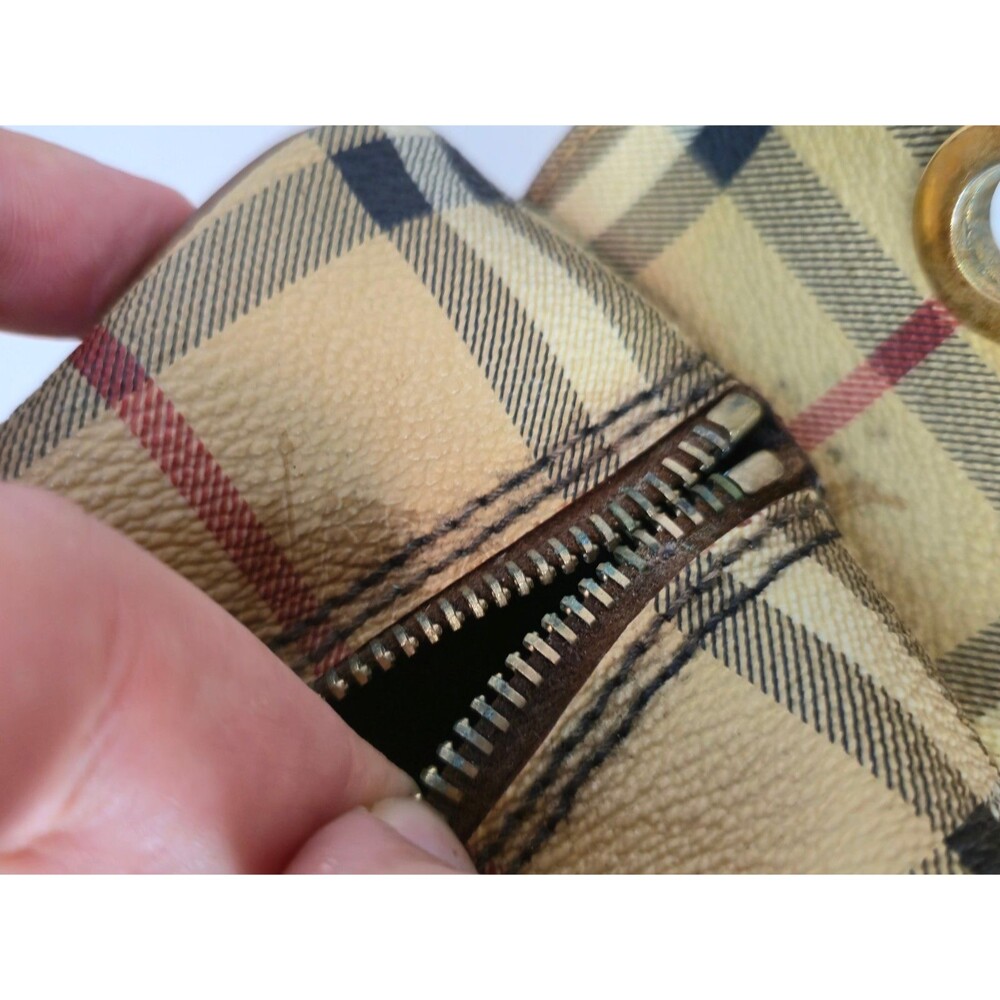 Vintage Burberry Check Handbag 2 Side Pockets Rare Style - Picture 16 of 16